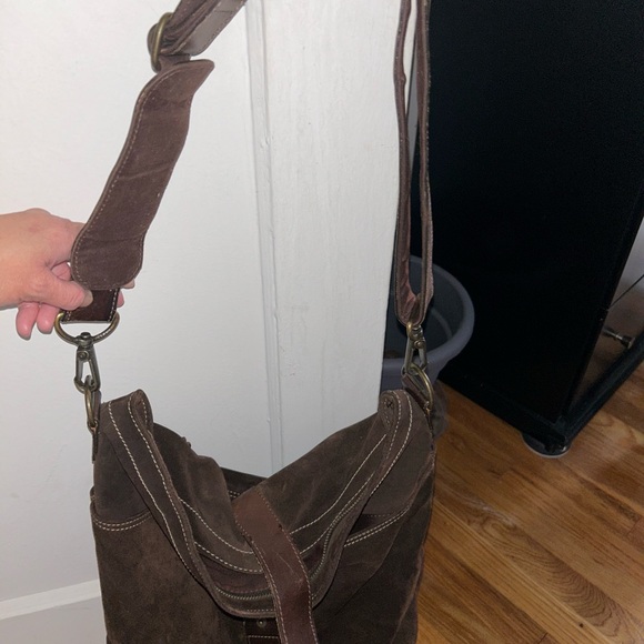 Brown Leather Bags with Spacious Interior - Picture 3 of 9